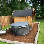 Neues Mit Riesem Garten Und Sauna Und Pool Casa vacanze