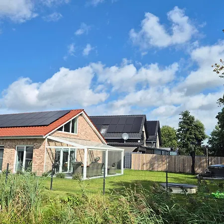 Neues Mit Riesem Garten Und Sauna Und Pool Sehestedt (Lower-Saxony)