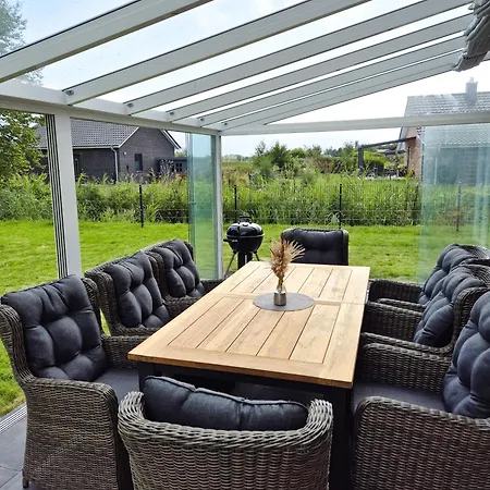 Neues Mit Riesem Garten Und Sauna Und Pool * Sehestedt (Lower-Saxony)