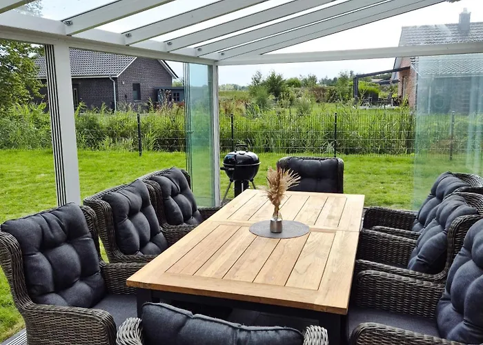 Neues Mit Riesem Garten Und Sauna Und Pool * Sehestedt (Lower-Saxony)
